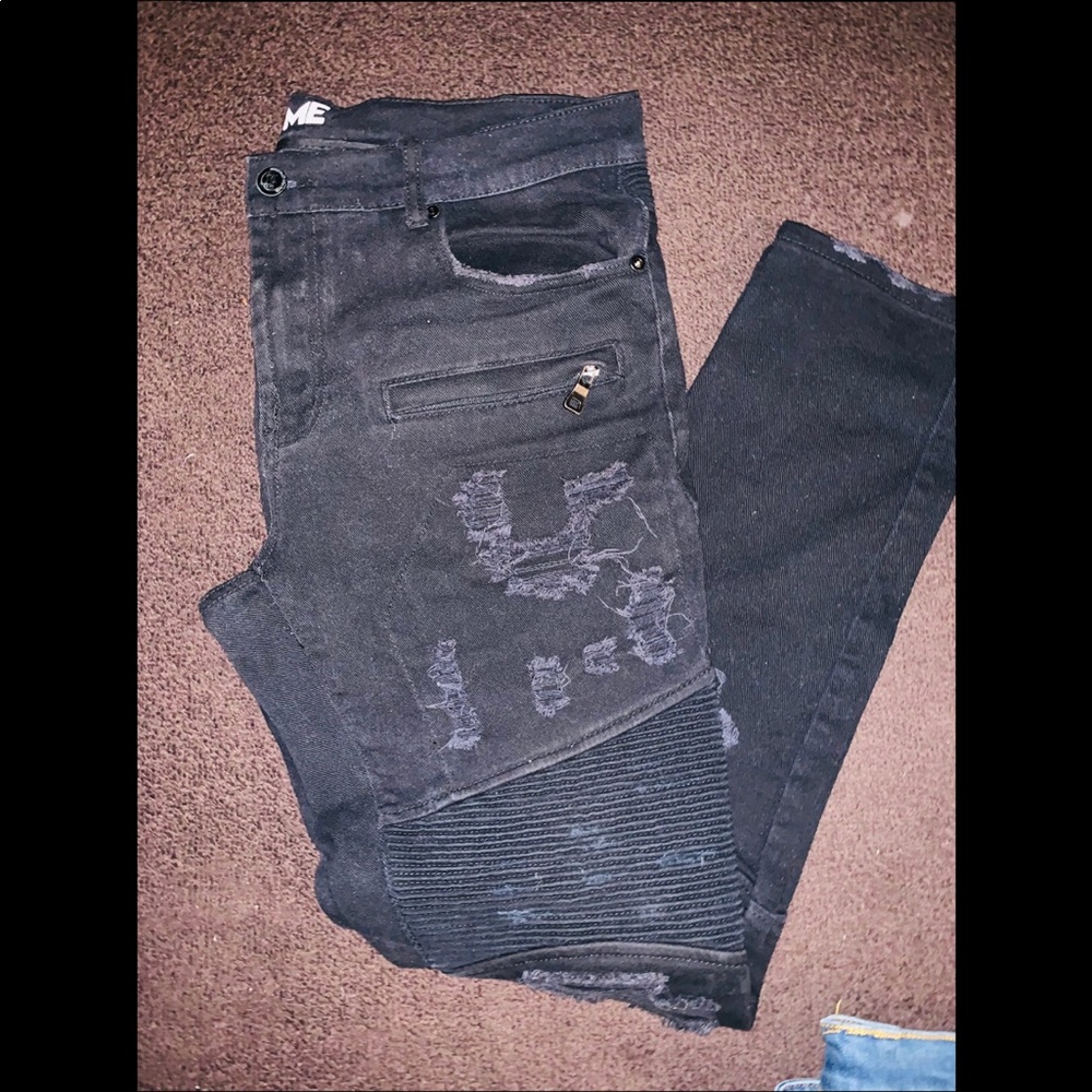 Men’s Ripped Jeans - Picture 2 of 2